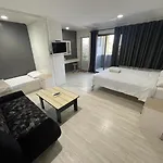 Sakun Place