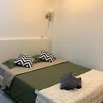 Single House 5Br Parking And Kitchen In Sukhumvit49-1