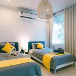 Huge House Mid Of Phromphong Sukhumvit39 4Suite Bedrooms/Kitchen/Wifi