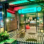 858Hostel Bkk In Khaosan Road