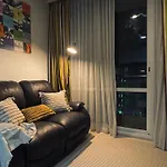 Cozy Nest Bangkok - Rama9 & Rca