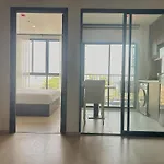 Urban Condo 1Br High Floor City View Bts Udomsuk