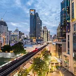 Ruamchitt Plaza Hotel