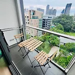 Cozy Garden-View 1Bed 1Bath 700M Bts Thonglor, 500M Samitivej Hospital, Fast 500Mbps Wifi