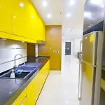 Large Asoke Central 2500Sqft Apartment Sleeps Up To 10