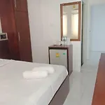 Woodlands Hostel