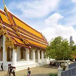 Go Inn Mrt Samyot Station-The Grand Palace Bangkok