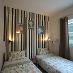 Baan Nampetch Hostel