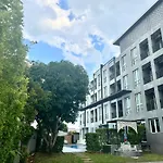 Crystal Suites Suvarnbhumi Airport