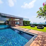 The Address 28