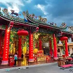 Hidden Dragon X Yaowarat Road