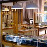 Feung Nakorn Balcony Rooms&Cafe
