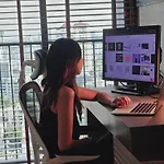 1Br At Thonglor Bts Overlooking City With Workspace