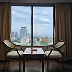 Alexander Hotel