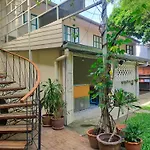 Baan Wangderm Hotel