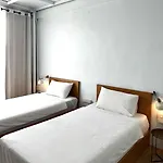 Beige Poshtels + Netflix