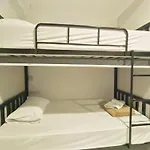 Cozy Rooms Asoke