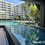 Z House Sukhumvit
