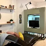 Studios 95
