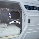 Kiwi Capsule Hotel