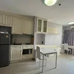 Peaceful One Bedroom By The River