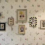 Kitsch Hotel