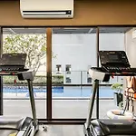 2Br Next Phrom Phonybts Sukhumvit