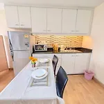 City Center Nana 4-Guest Suite 100M Nana Bts