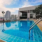 Cozy, Spacious 2-Bedder With City, Park View, Near Nana Bts