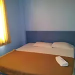 Centaur Inn Hostel