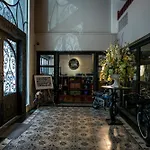 Nandha Hotel