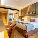 Graceland Bangkok By Grace Hotel - Sha Extra Plus