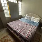OYO 457 Panasan Villa