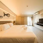 เดอะ คาแนล โฮเทล - The Canal Hotel