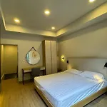 Pipp Residence