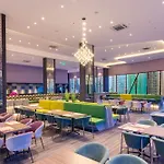 Queensland Hotel Bangkok