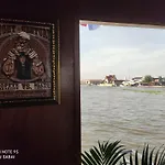 Sabai Sabai Liveaboard Bangkok