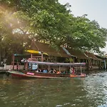 Arpo Pool Villa Riverside Bangkok