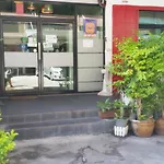 De Talak Hostel