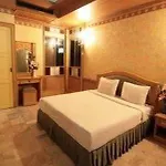13 Coins Resort Bangna Bitec