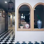 Vera Nidhra - Self Check-In After 6Pm