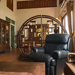 Artisan\'S Antique House - Silom