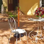 Prompimarn Villa Toscana