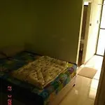 Kaset Guesthouse