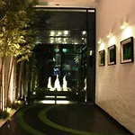 Grass Suites Thonglor