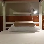 Minute Hostel