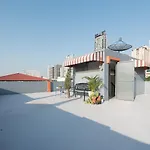 Baansu Hostel