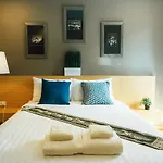 Siri Residence