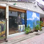 Sawasdee Welcome Inn