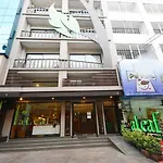 Aleaf Bangkok